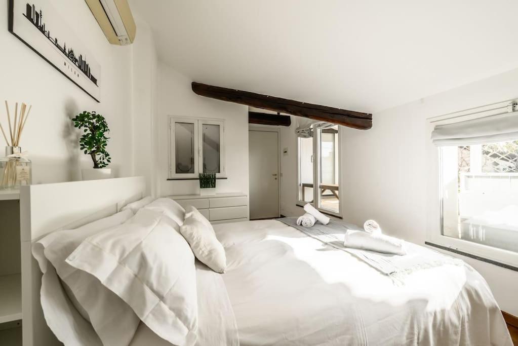 Buenos Aires' Nest - 10 Minutes From Duomo With Terrace Apartment Милано Екстериор снимка