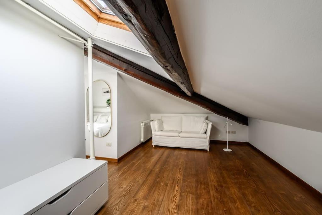 Buenos Aires' Nest - 10 Minutes From Duomo With Terrace Apartment Милано Екстериор снимка