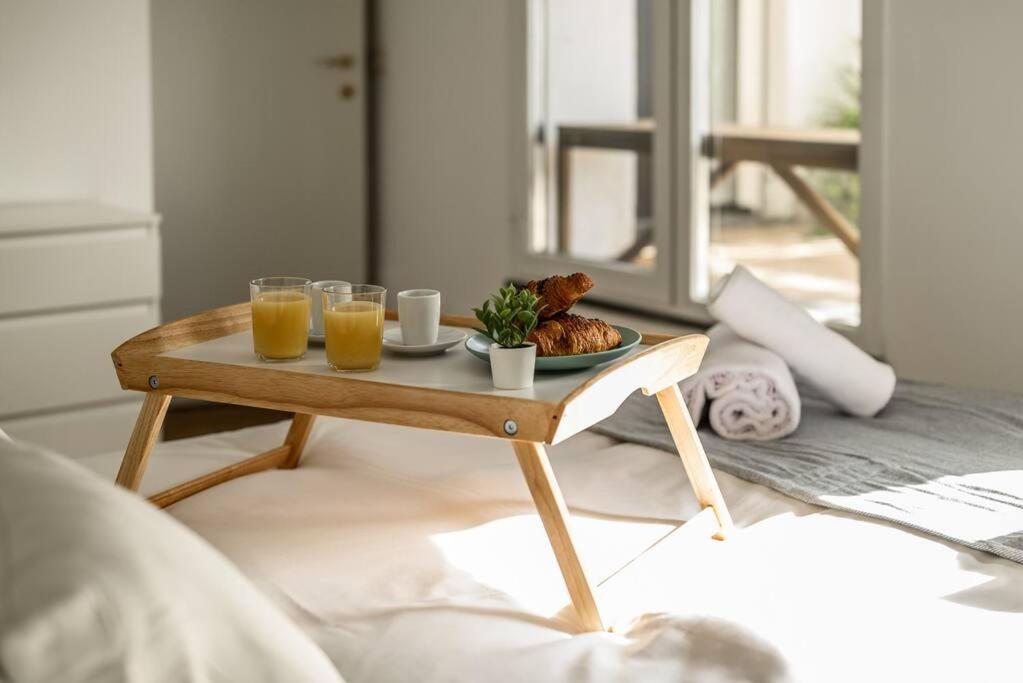 Buenos Aires' Nest - 10 Minutes From Duomo With Terrace Apartment Милано Екстериор снимка