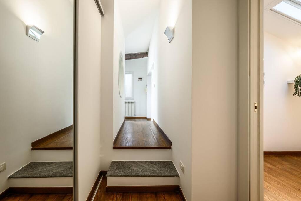 Buenos Aires' Nest - 10 Minutes From Duomo With Terrace Apartment Милано Екстериор снимка
