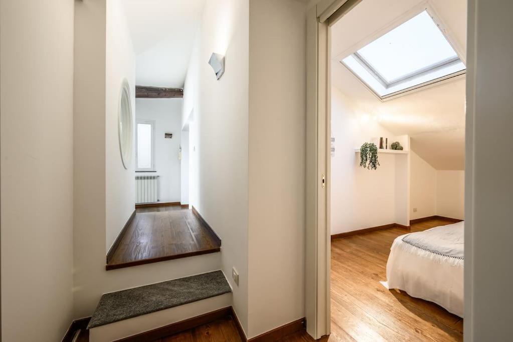Buenos Aires' Nest - 10 Minutes From Duomo With Terrace Apartment Милано Екстериор снимка